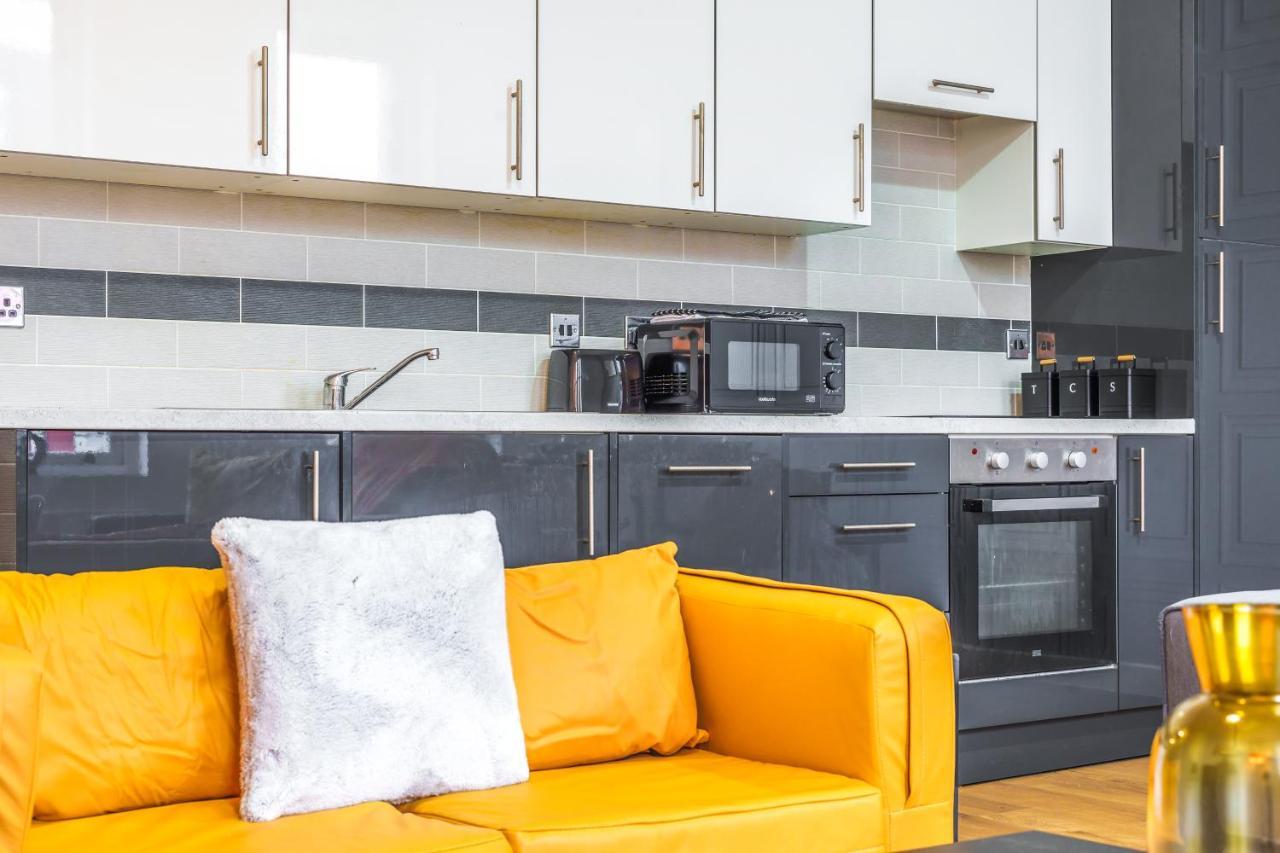 Liverpool City Centre 2 Bedroom Apartment - Ideal For All Guest Types Ливерпуль Экстерьер фото