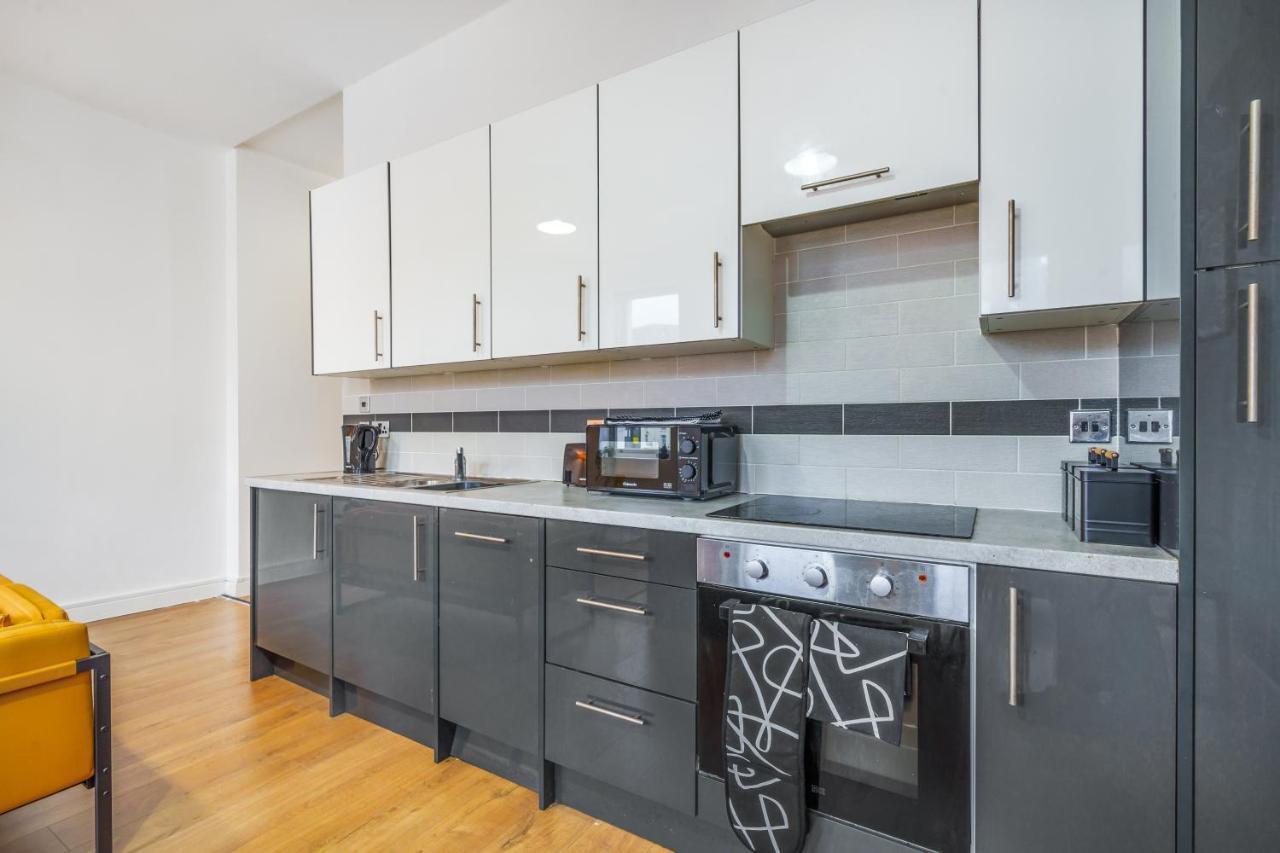 Liverpool City Centre 2 Bedroom Apartment - Ideal For All Guest Types Ливерпуль Экстерьер фото